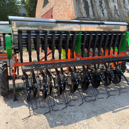 Сівалка навісна UTERRA OPTIMA GT - 2400 (полегшена)